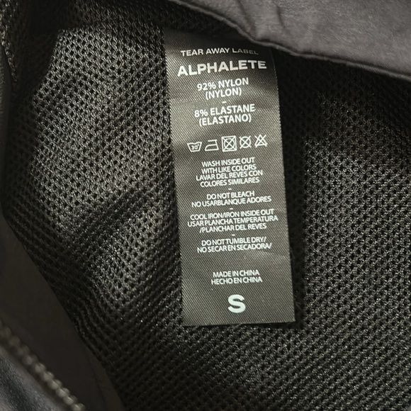 12. Alphalete Athletics EXP Tech Windbreaker In Black Matter Size Small - Picture 5 of 5